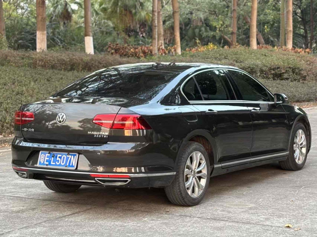 大眾 邁騰  2018款 330TSI DSG 領(lǐng)先型圖片