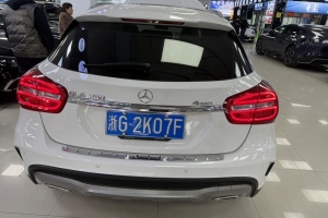 奔馳GLA 奔馳 GLA 220 4MATIC 時(shí)尚型