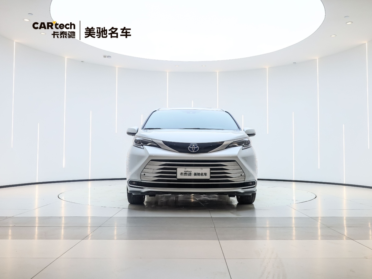 丰田 赛那SIENNA  2021款 2.5L混动 尊贵版图片