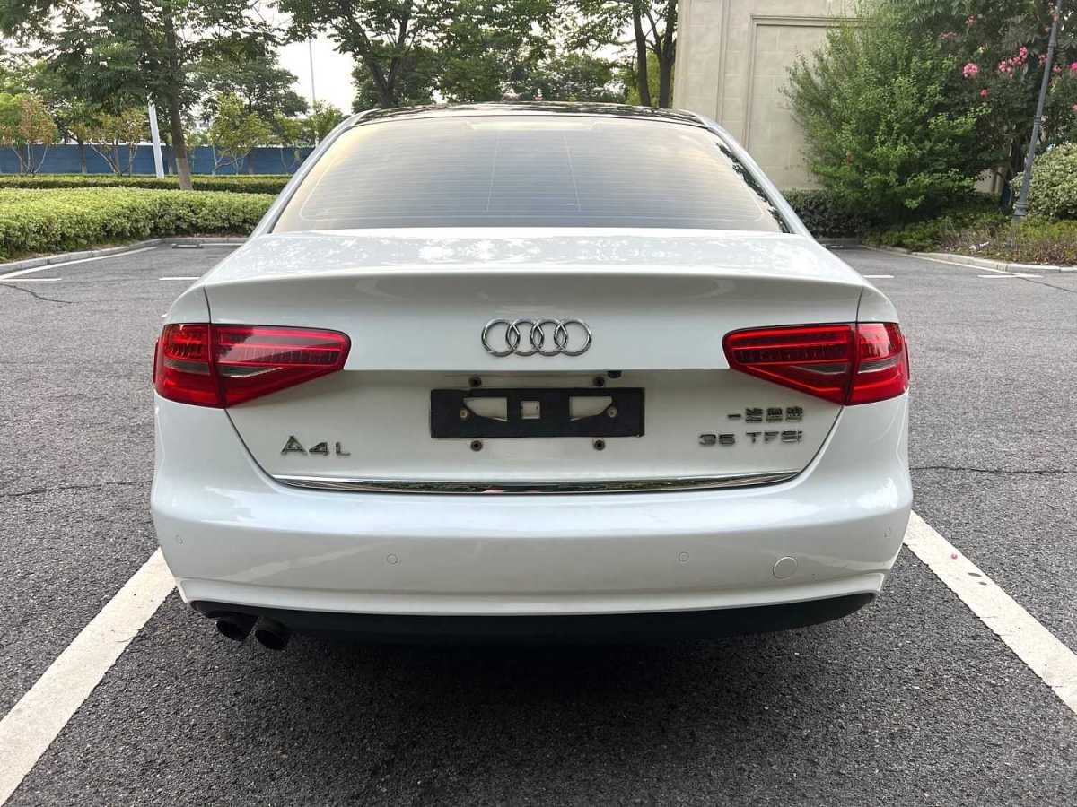 奧迪 奧迪A4L  2013款 35 TFSI 自動技術(shù)型圖片