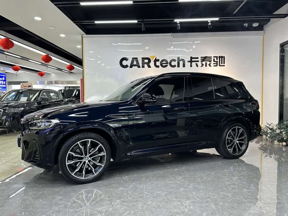 寶馬 寶馬X3  2022款 改款 xDrive30i 領(lǐng)先型 M曜夜套裝圖片
