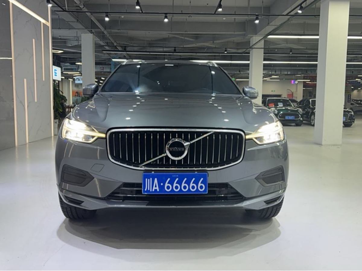 沃爾沃 XC60  2018款 T5 四驅(qū)智逸版圖片