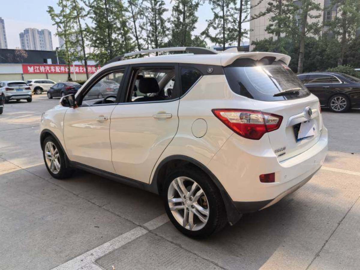 長安 CS35  2017款 1.6L 自動豪華型圖片