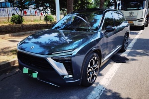ES8 蔚來 580KM 簽名版 七座版