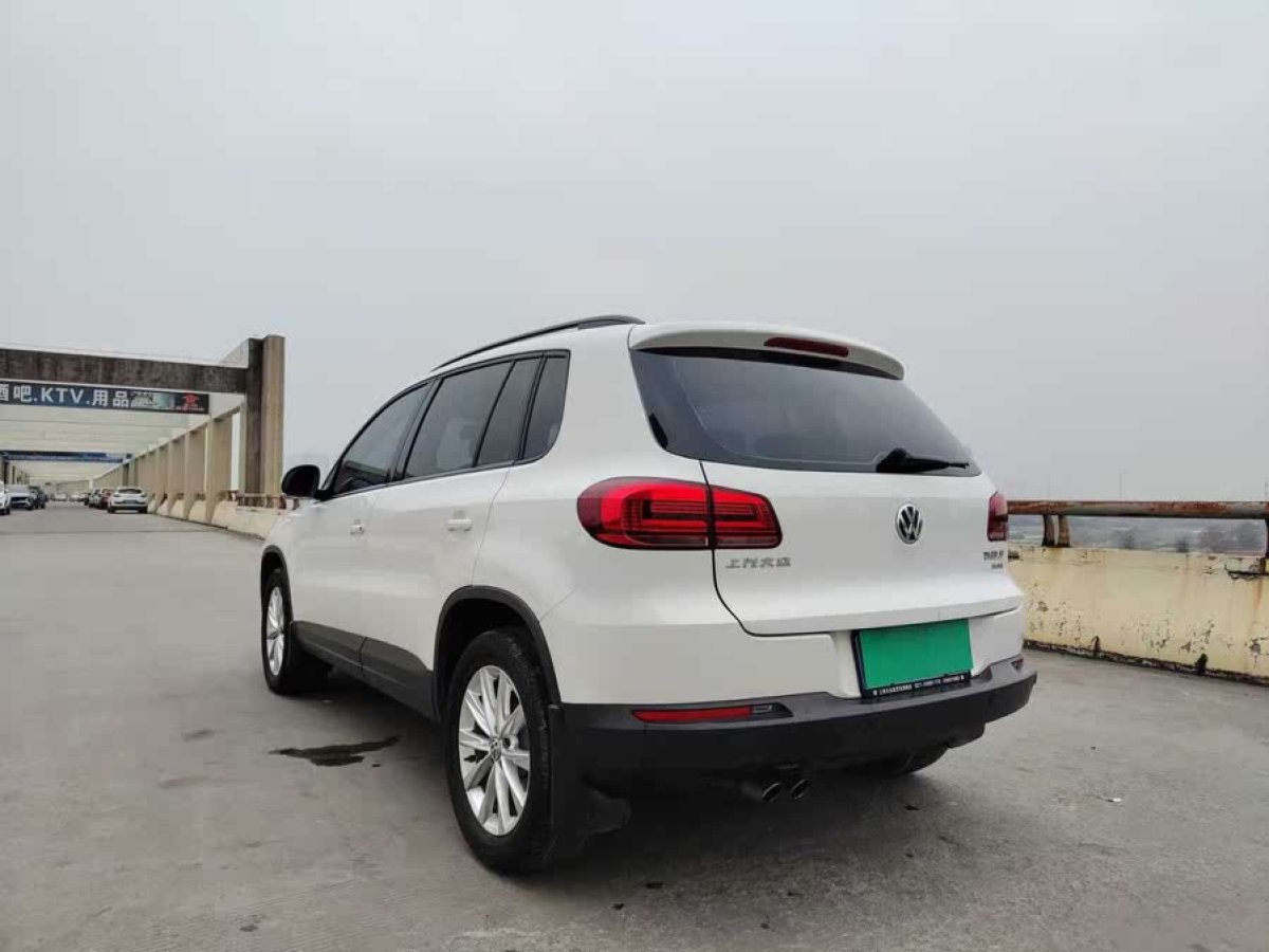 大眾 途觀  2015款 1.8TSI 自動(dòng)兩驅(qū)舒適版圖片