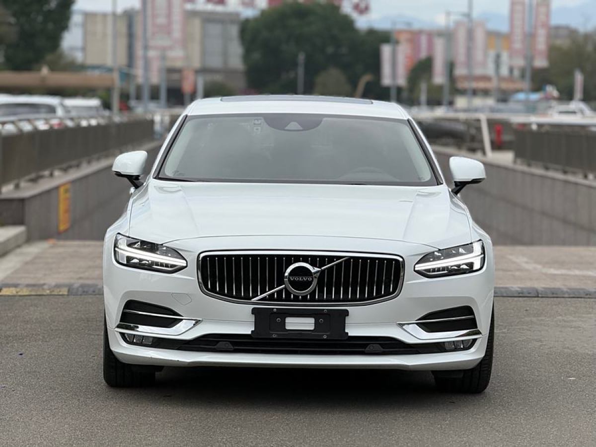 沃爾沃 S90  2019款 T5 智逸版圖片