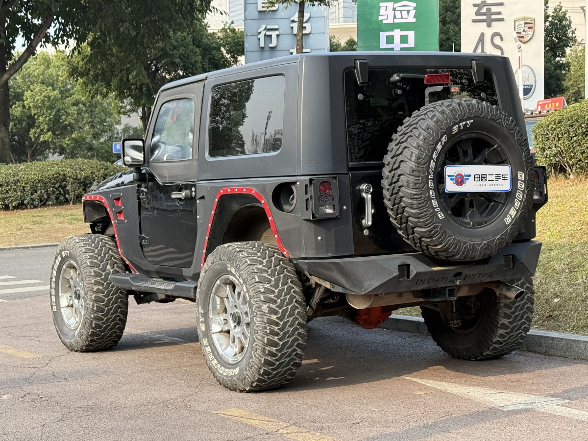 Jeep 牧馬人  2008款 3.8L Sahara 兩門版圖片