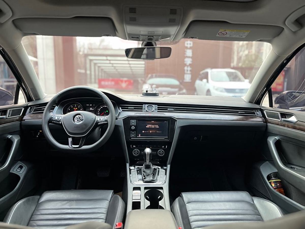 大眾 邁騰  2019款  330TSI DSG 豪華型 國(guó)VI圖片