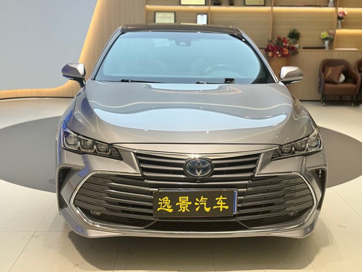 豐田 亞洲龍  2019款 雙擎 2.5L XLE尊貴版 國(guó)V圖片