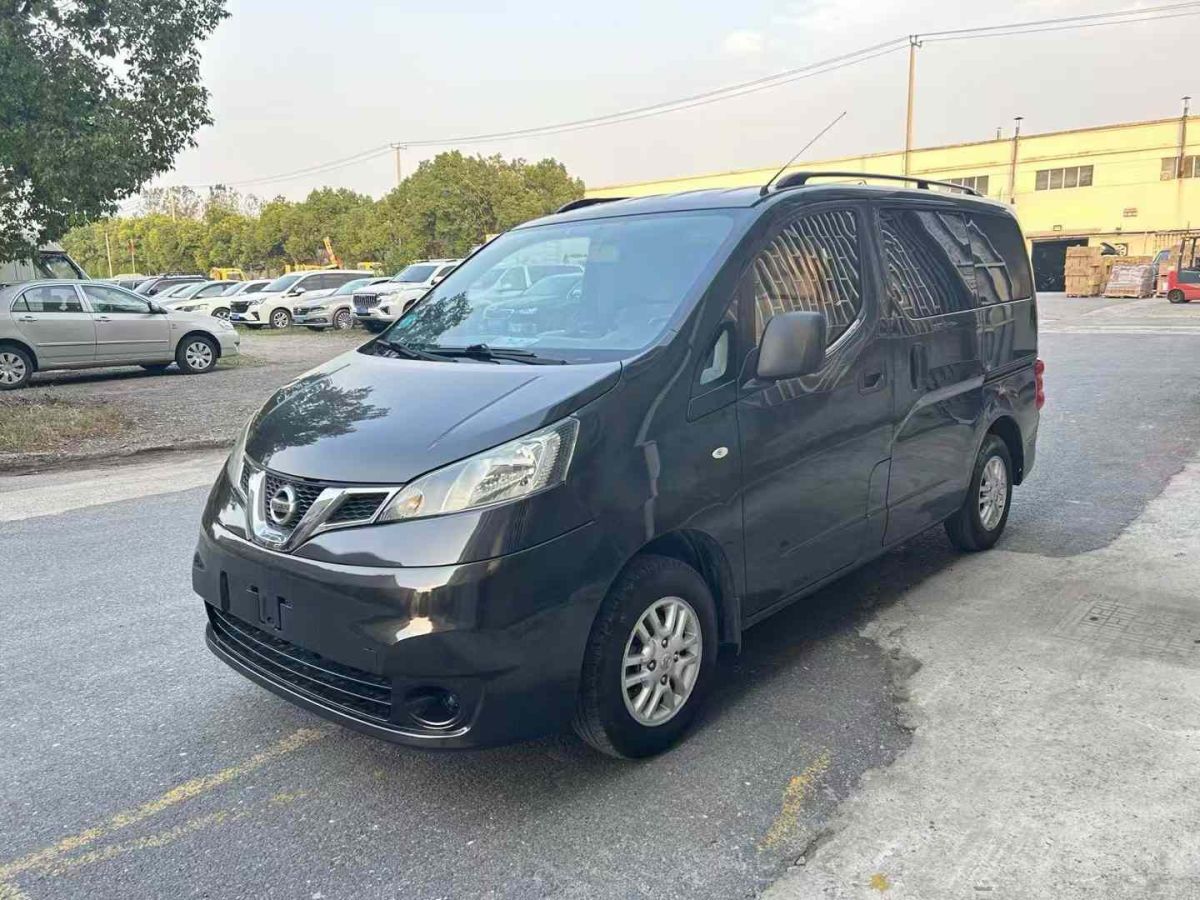 日產(chǎn) NV200  2014款 1.6L CVT豪華型 國IV圖片