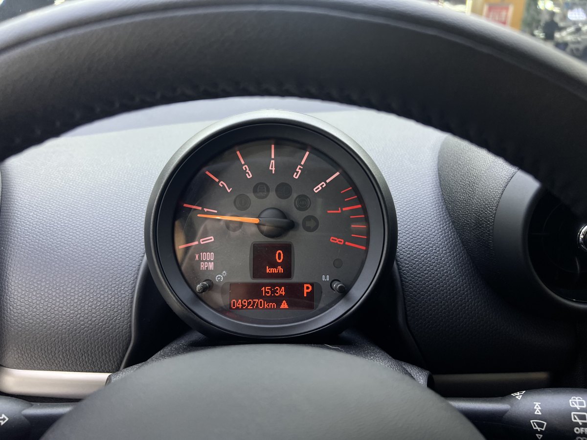 2015年10月MINI COUNTRYMAN  2014款 1.6T COOPER ALL4 Fun