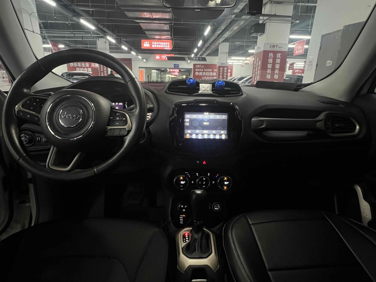 Jeep 自由俠  2017款 180TS 自動(dòng)四驅(qū)越能版圖片