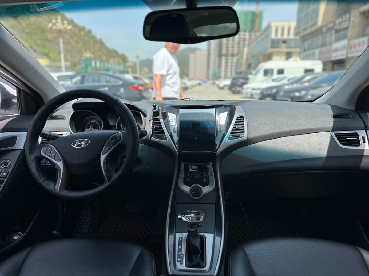 現(xiàn)代 朗動  2016款 1.6L 自動智能型圖片