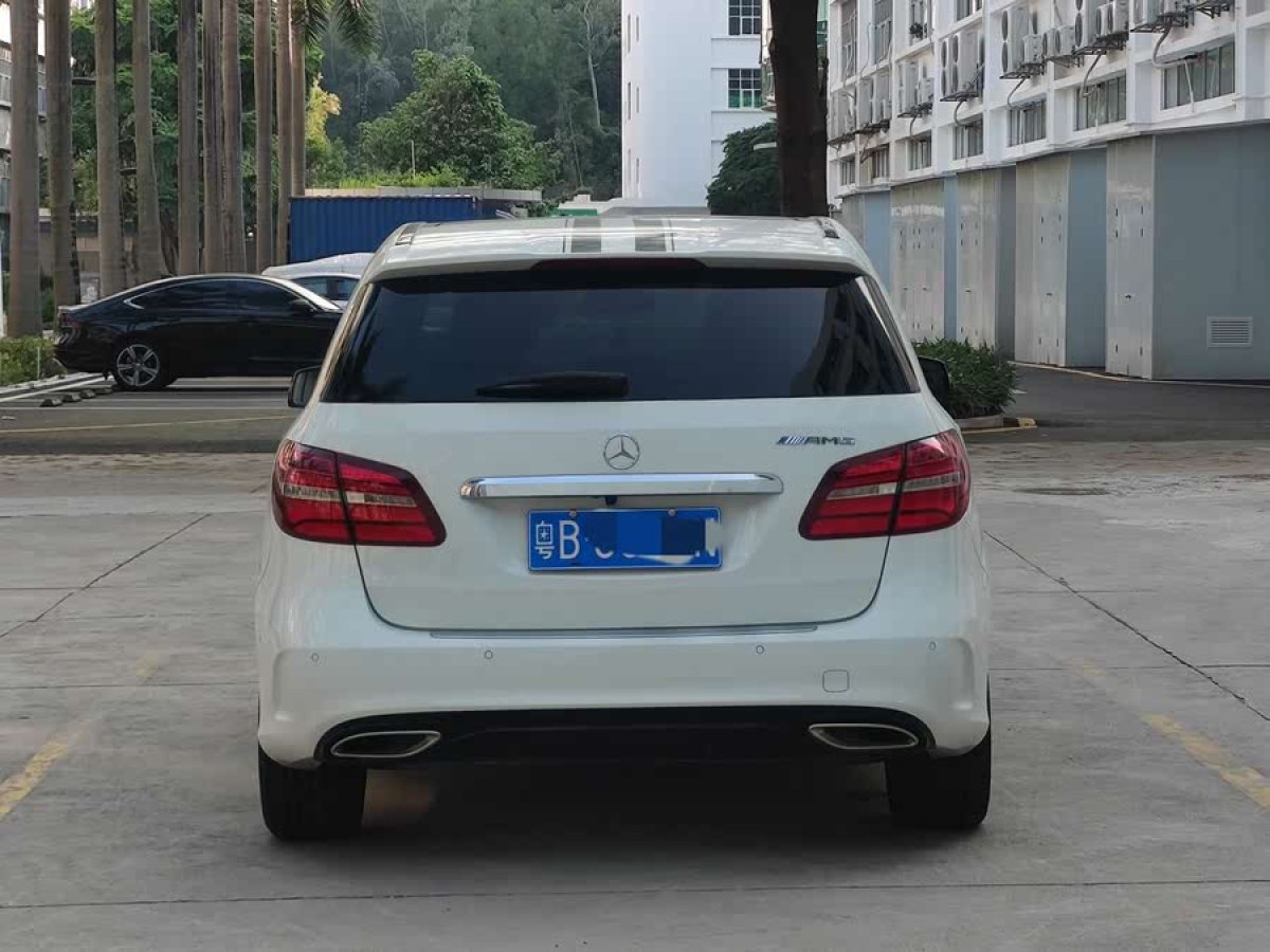 奔馳 奔馳B級  2017款 B 200 極地限量版圖片
