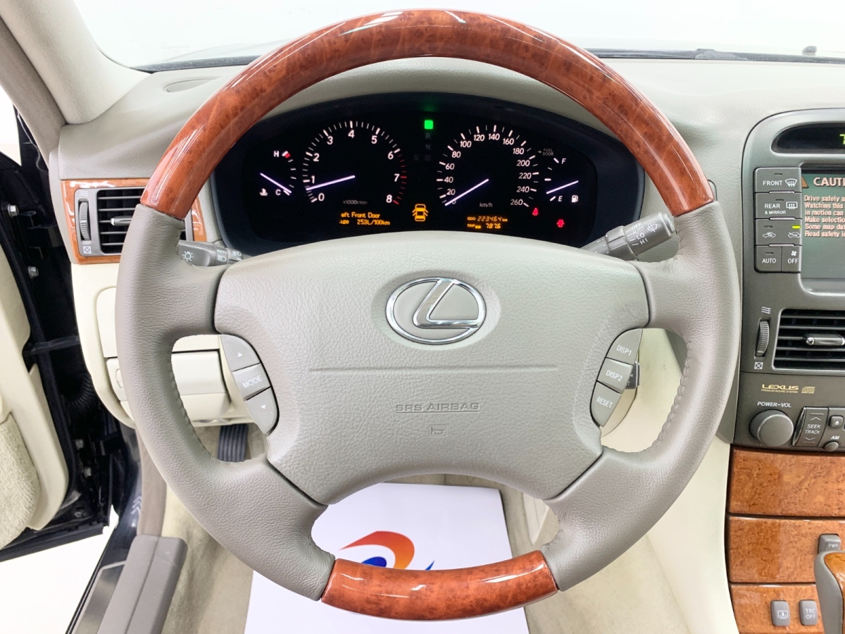 2004年10月雷克薩斯 LS  2004款 430