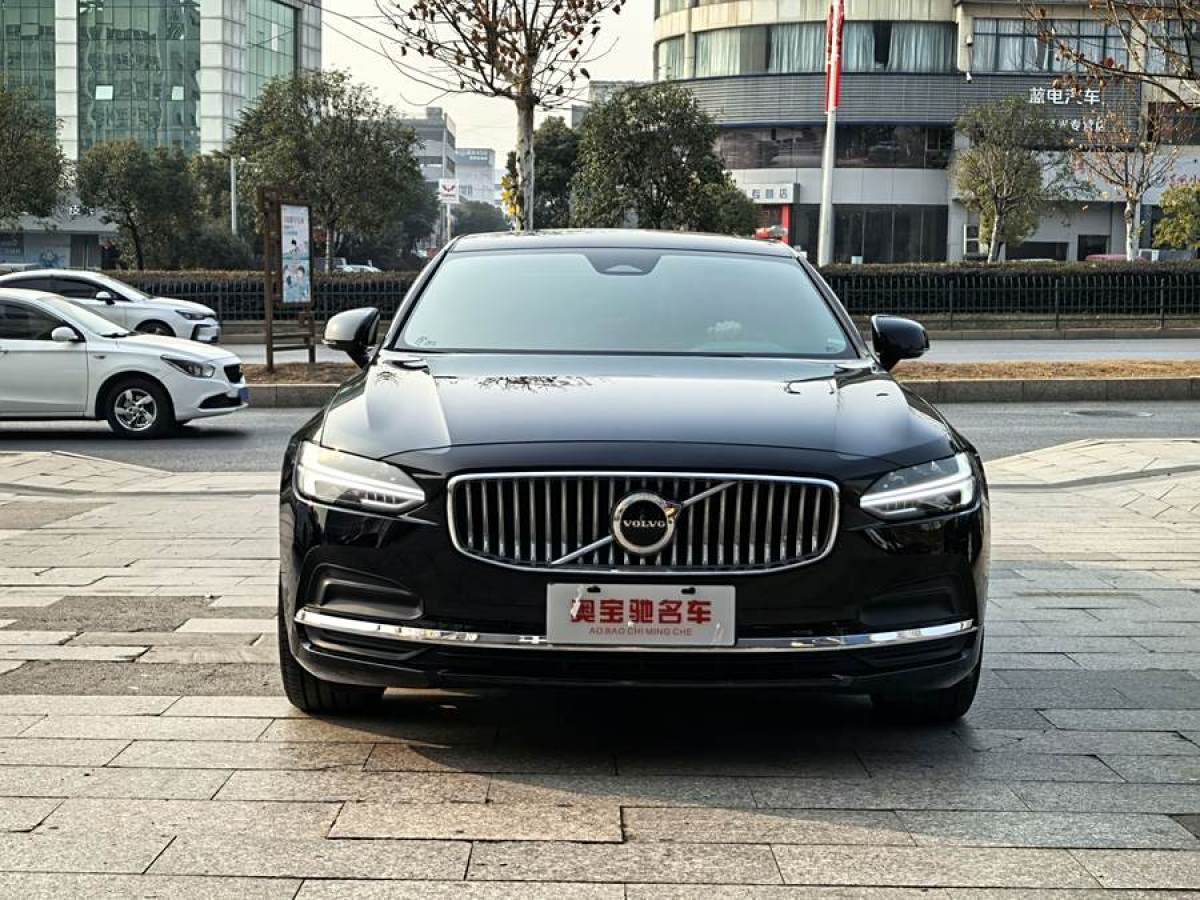 沃爾沃 S90  2023款 B5 智逸豪華版圖片