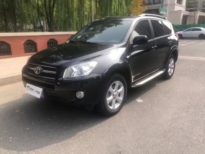 2011年1月 豐田 RAV4榮放 2.4L 自動(dòng)四驅(qū)豪華版圖片