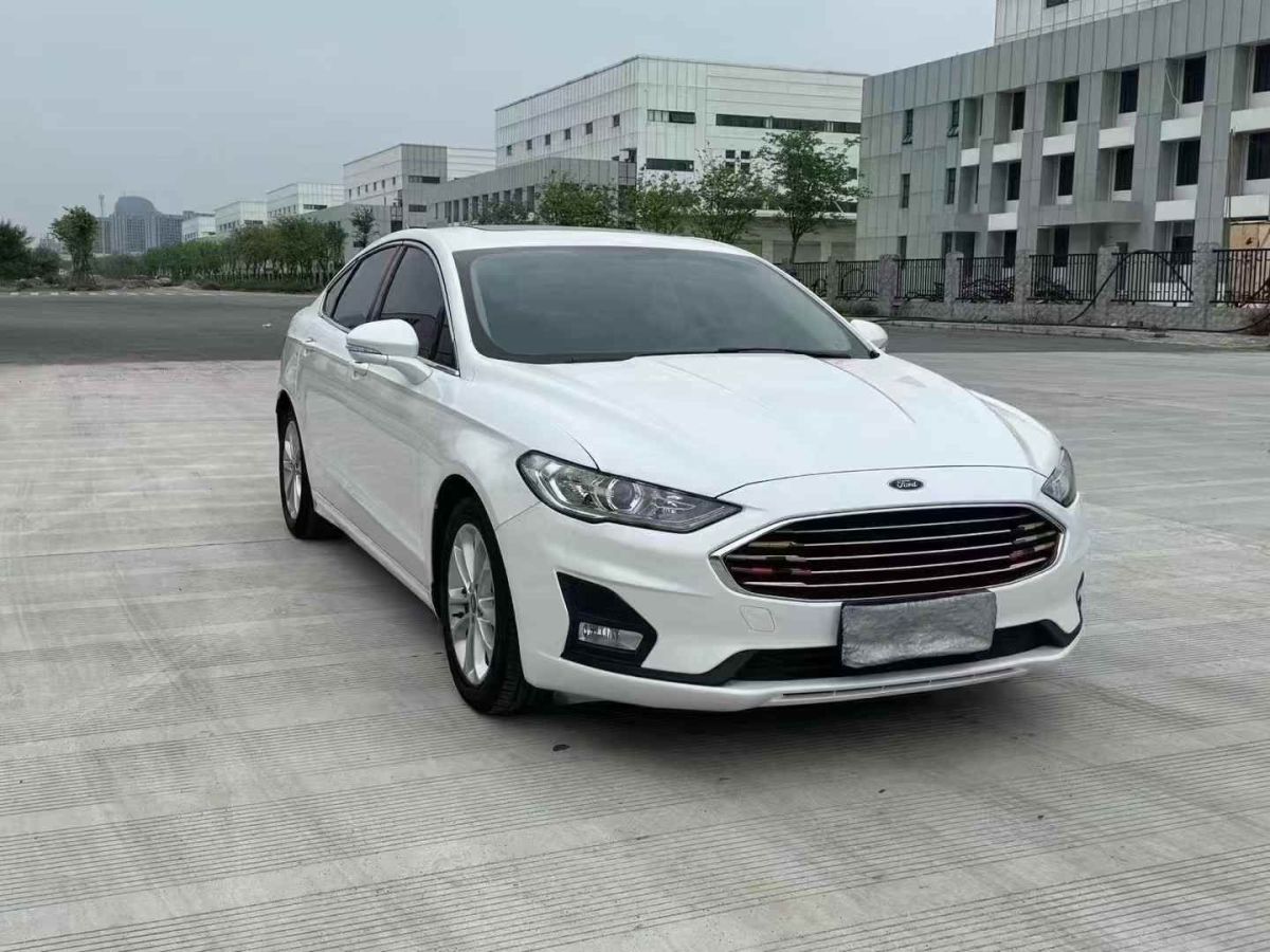 福特 蒙迪歐  2020款 EcoBoost 180 時(shí)尚型圖片