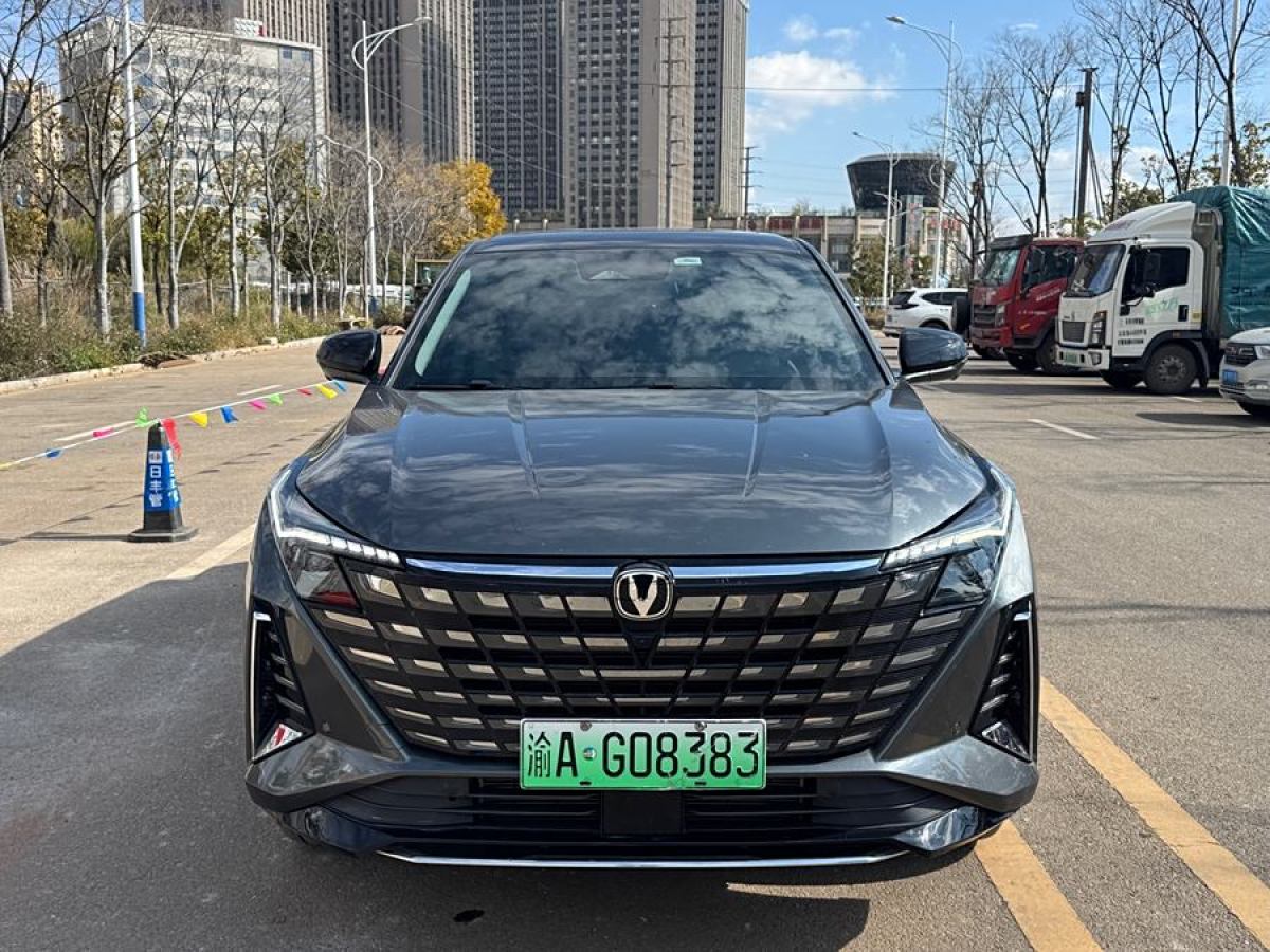 長(zhǎng)安 長(zhǎng)安UNI-Z新能源  2024款 藍(lán)鯨智電iDD 125km 超越型圖片