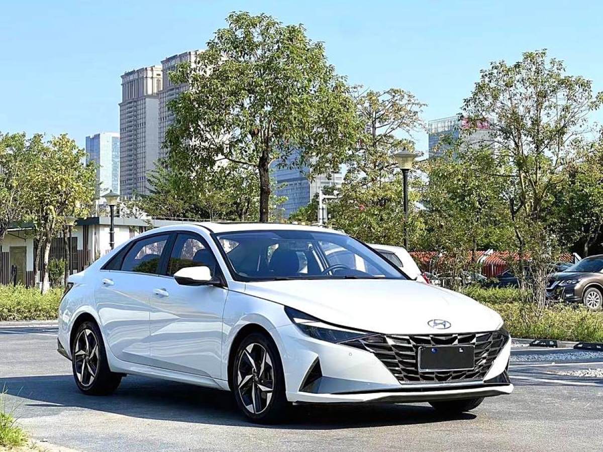 2022年10月現(xiàn)代 伊蘭特  2022款 1.5L CVT GLX精英版