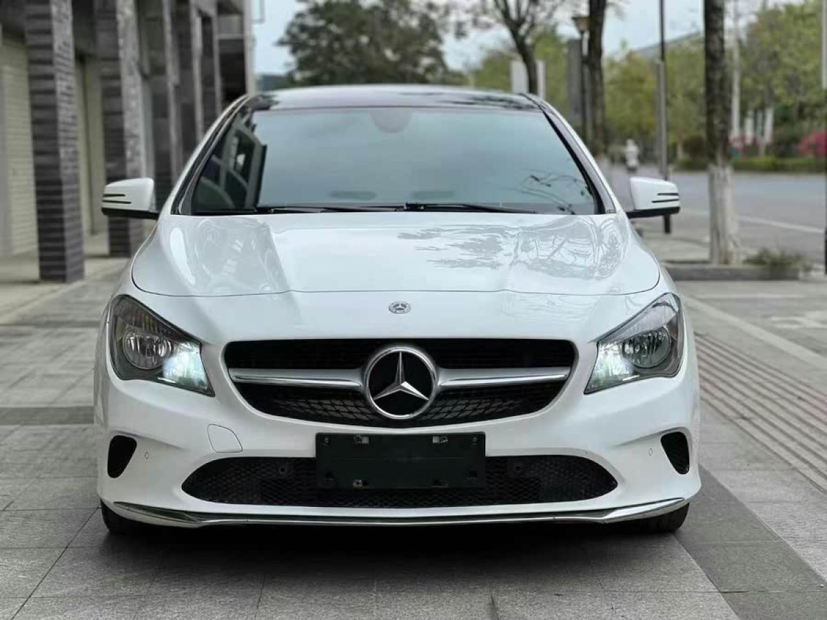 奔馳 奔馳CLA級  2018款 CLA 200 動感型圖片