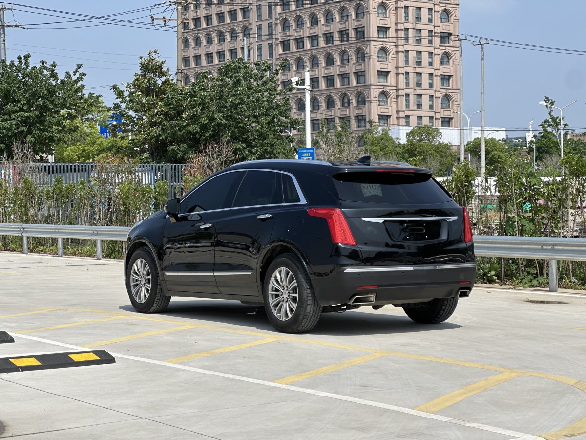 凱迪拉克 XT5  2018款 28T 四驅(qū)豪華型圖片