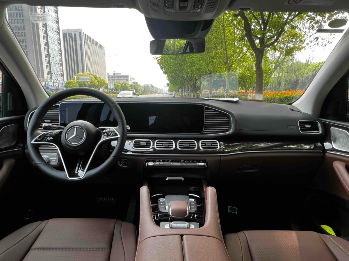 奔驰 奔驰GLE  2020款 改款 GLE 350 4MATIC 动感型图片