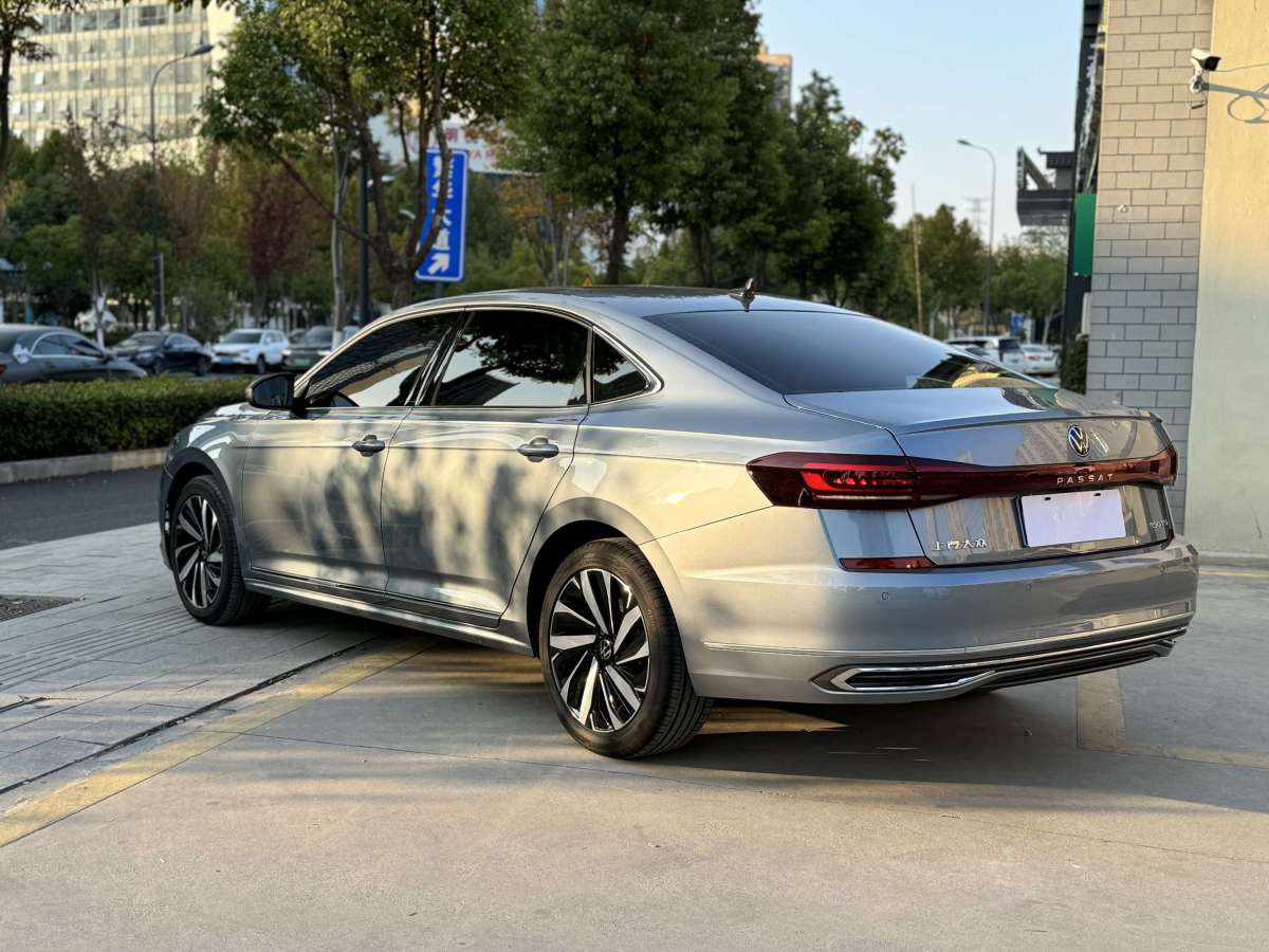 大眾 帕薩特  2024款 330TSI 精英版圖片