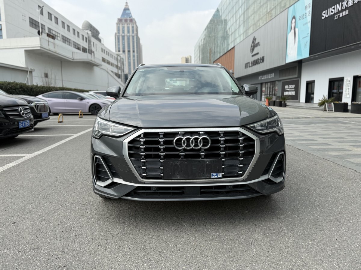 2022年9月奧迪 奧迪Q3  2022款 35 TFSI 進(jìn)取動感型