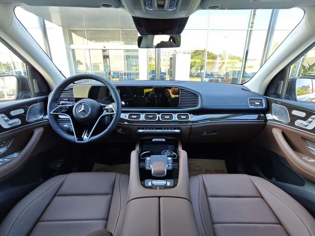 奔馳 奔馳GLE  2025款 GLE 350 4MATIC 時(shí)尚型圖片