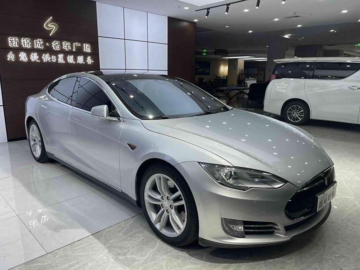 特斯拉 Model S  2015款 Model S 85D圖片