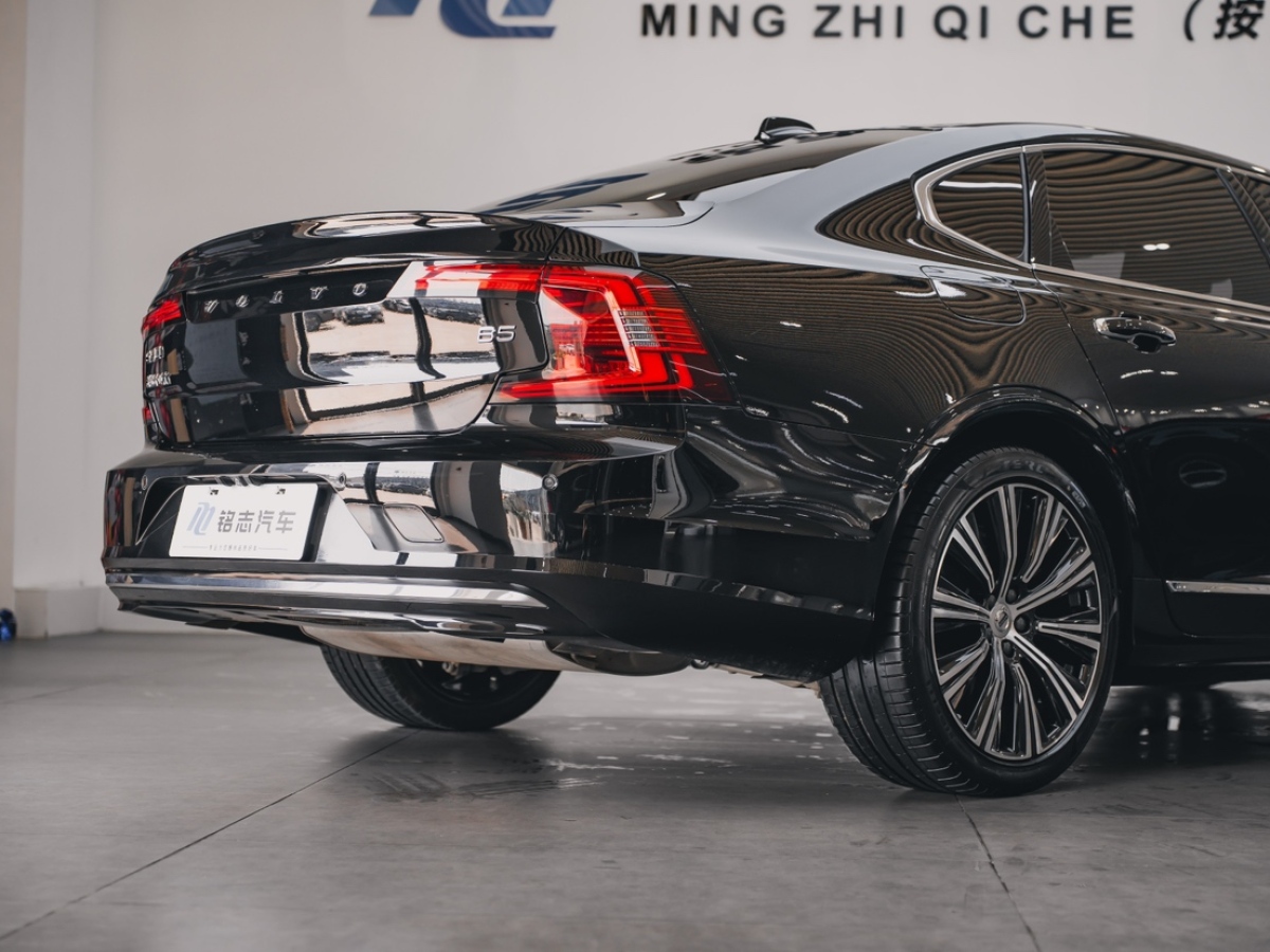 沃爾沃 S90  2023款 B5 智遠(yuǎn)豪華版圖片