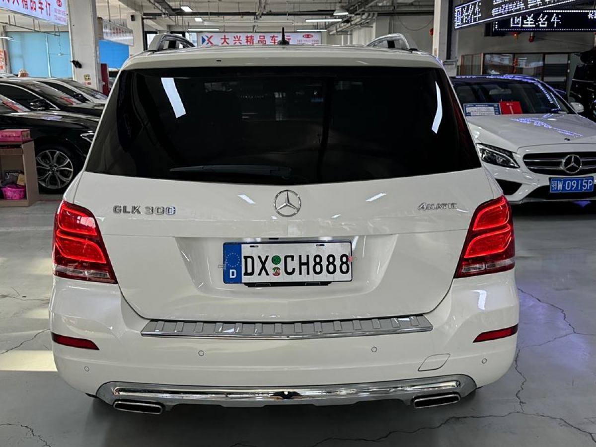 奔馳 奔馳GLK級  2015款 GLK 300 4MATIC 時尚型 極致版圖片