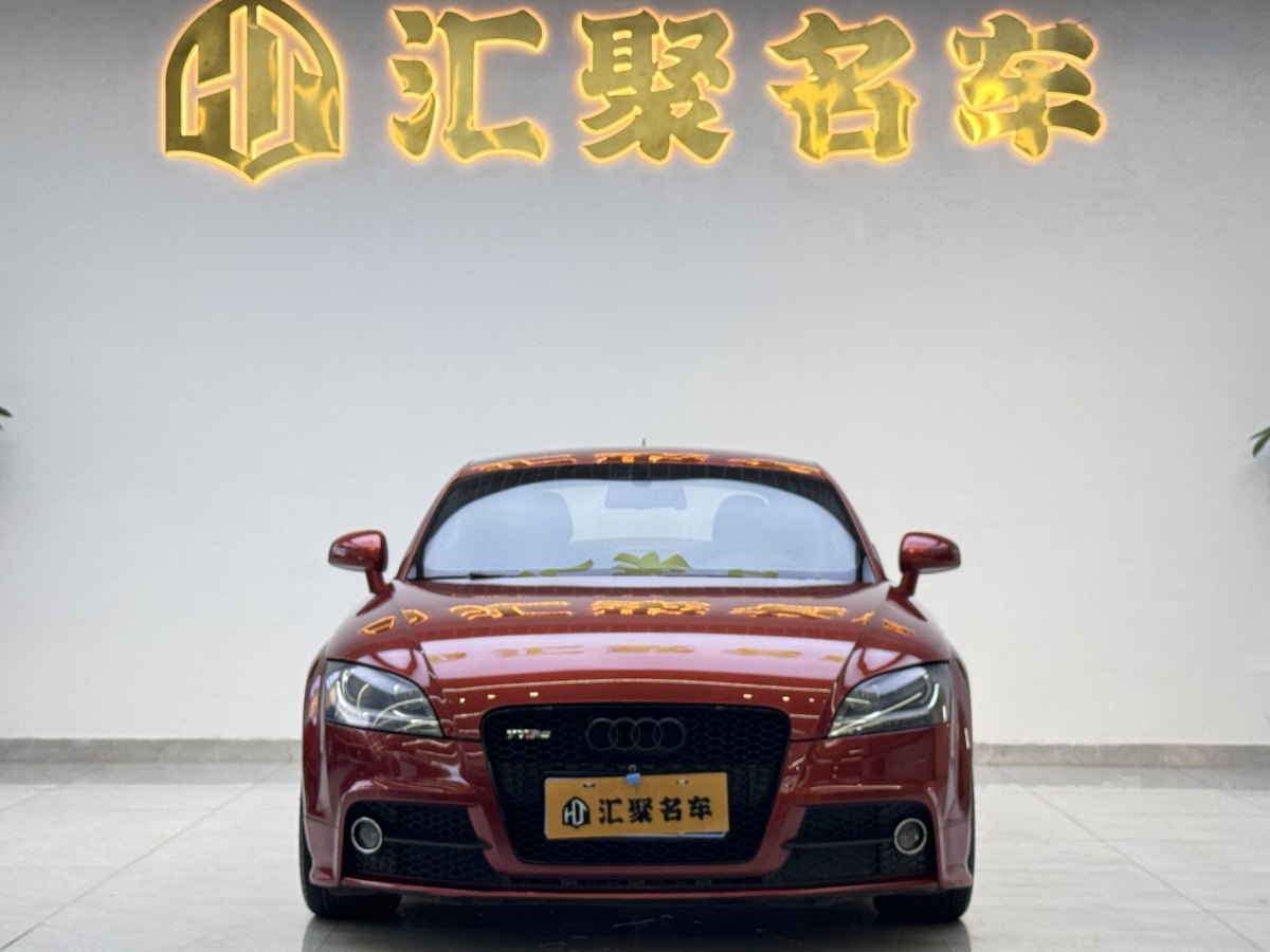 奧迪 奧迪TT  2013款 TT Coupe 45 TFSI 彩色夢(mèng)幻版圖片