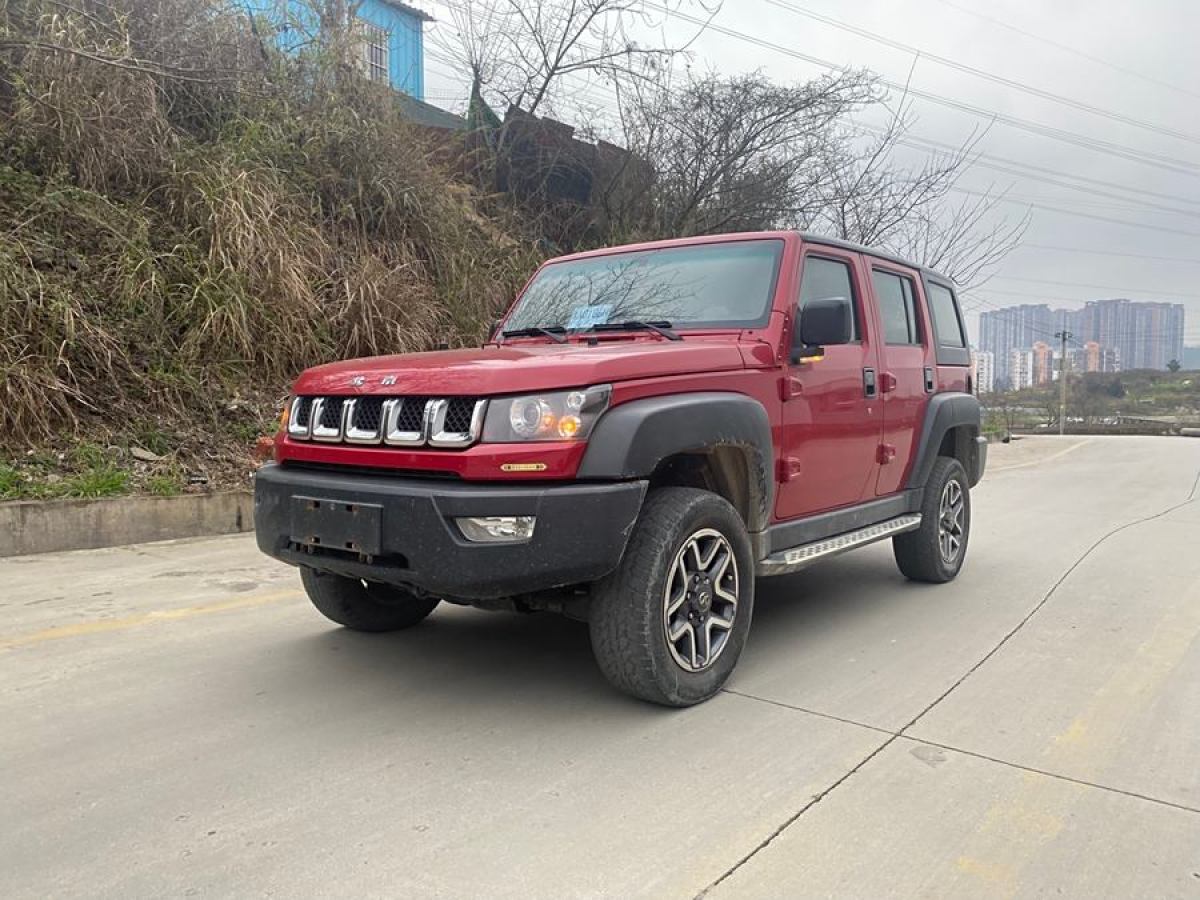 2017年9月北京 BJ40  2016款 40L 2.3T 自動四驅(qū)尊享版