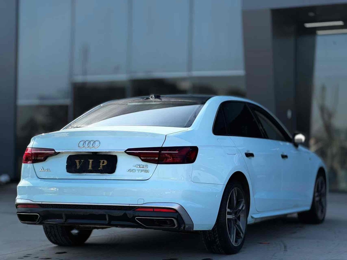 奧迪 奧迪A4L  2020款 40 TFSI 豪華動感型圖片