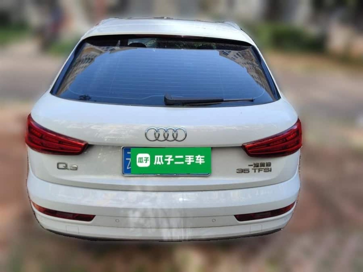 奧迪 奧迪Q3  2016款 35 TFSI 風(fēng)尚型圖片