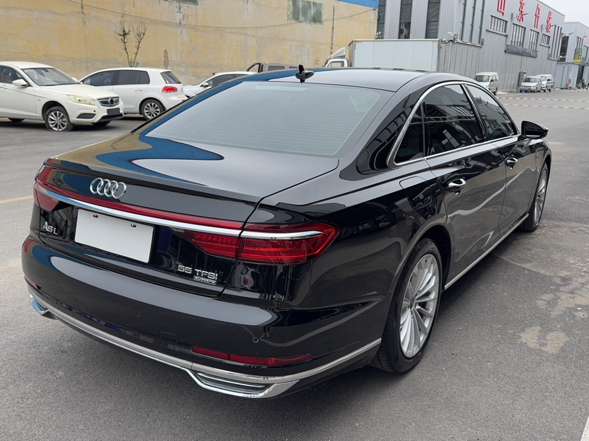 奧迪 奧迪A8  2022款 A8L 50 TFSI quattro 豪華型典藏版圖片