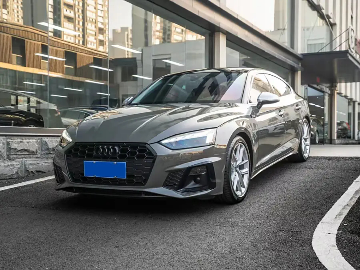 奧迪 奧迪A5  2022款 Sportback 40 TFSI 時尚動感型圖片