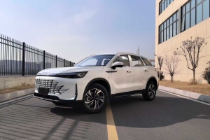 北京汽車 北京X7 2023款 1.5TD DCT優(yōu)享+版  