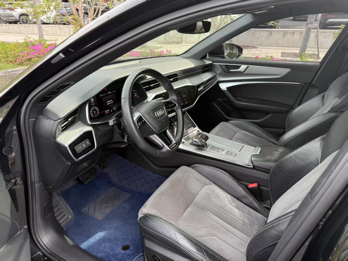 奧迪 奧迪A6L  2022款 45 TFSI quattro 臻選動感型圖片