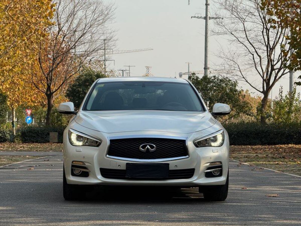 英菲尼迪 Q50L  2016款 2.0T 悅享版圖片