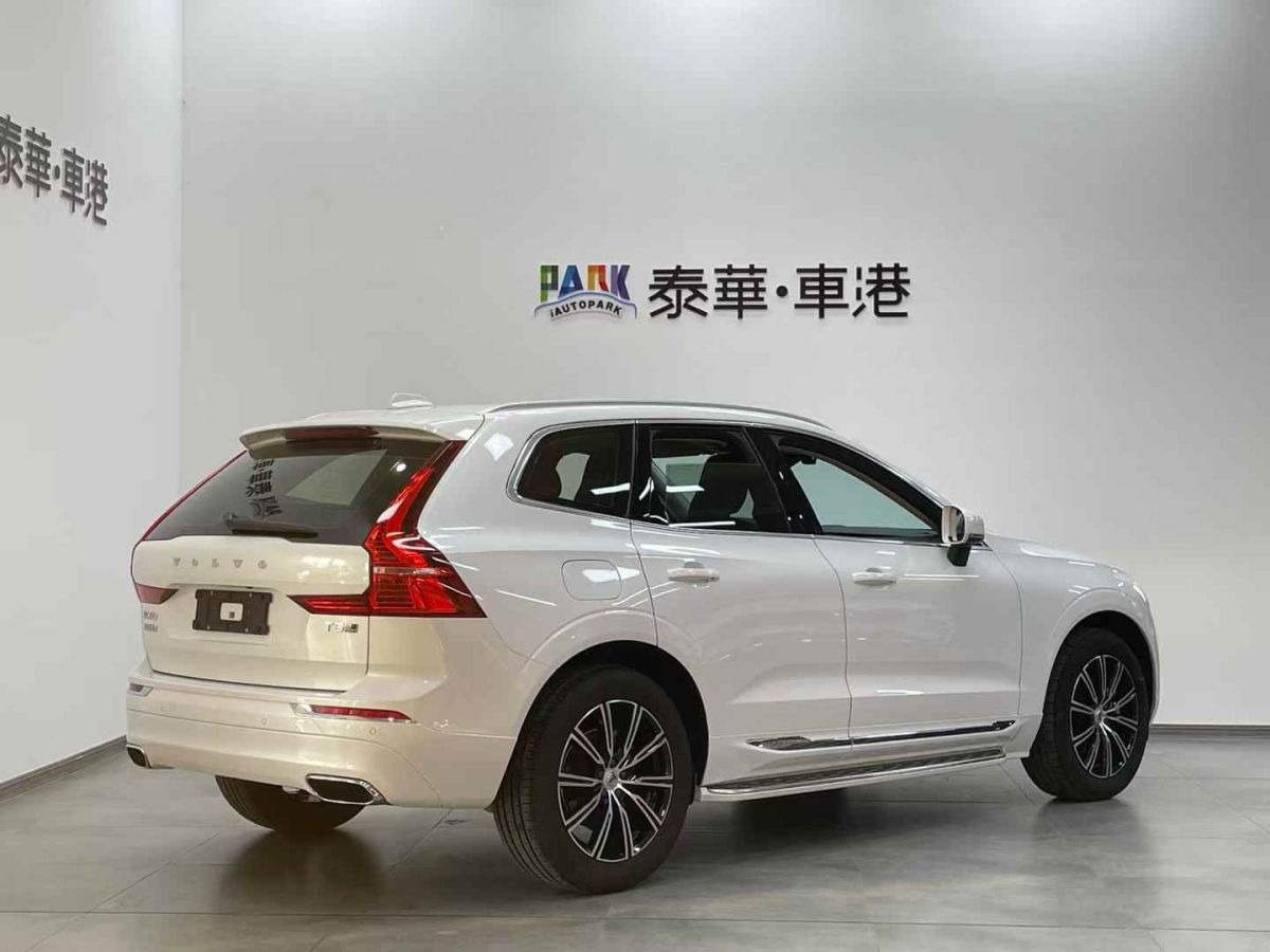 沃爾沃 XC60  2019款 T5 四驅(qū)智雅豪華版圖片