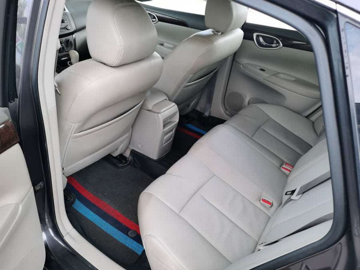 日產(chǎn) 軒逸  2012款 1.6XL CVT豪華版圖片