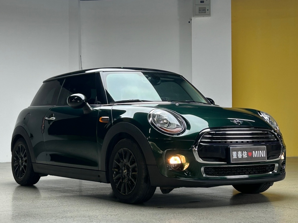 MINI MINI  2018款 1.5T COOPER 色彩紀念版圖片