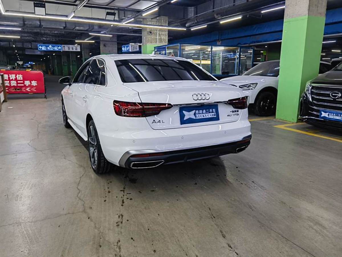 奧迪 奧迪A4L  2023款 40 TFSI 時尚動感型圖片