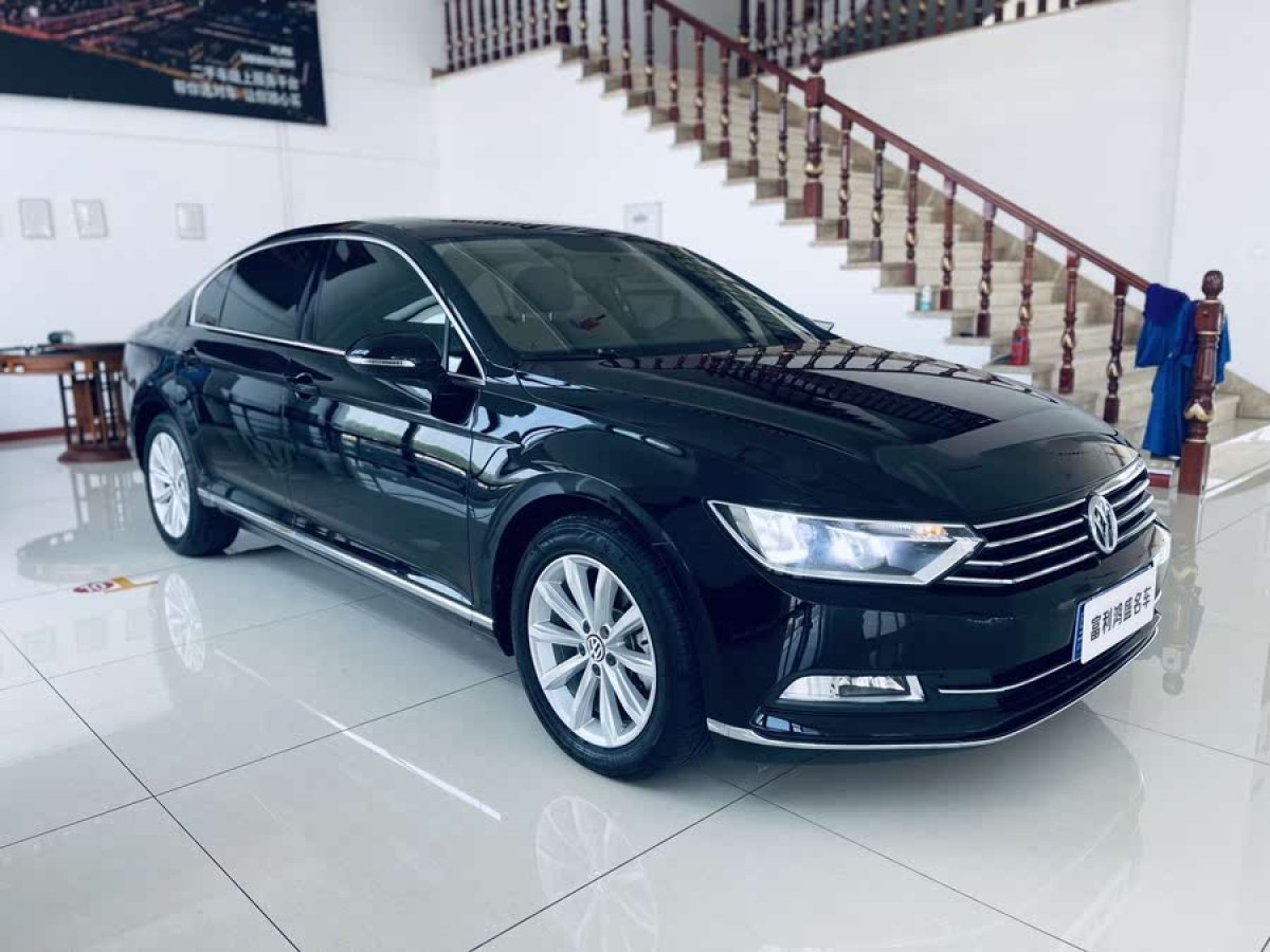 大眾 邁騰  2018款 330TSI DSG 領(lǐng)先型圖片