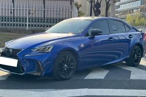 GS 雷克薩斯 300 F SPORT