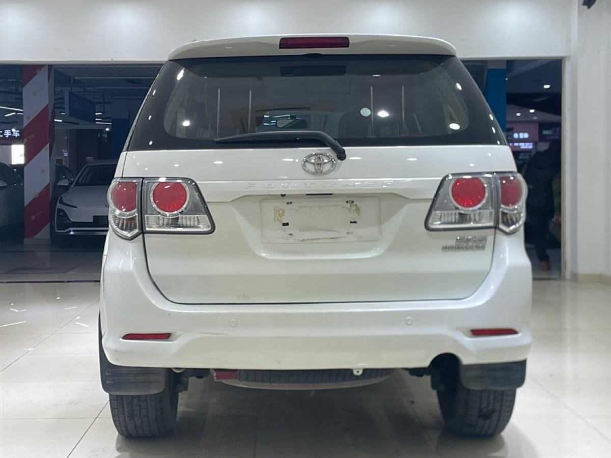 豐田 Fortuner  2015款 2.7L 標準版圖片