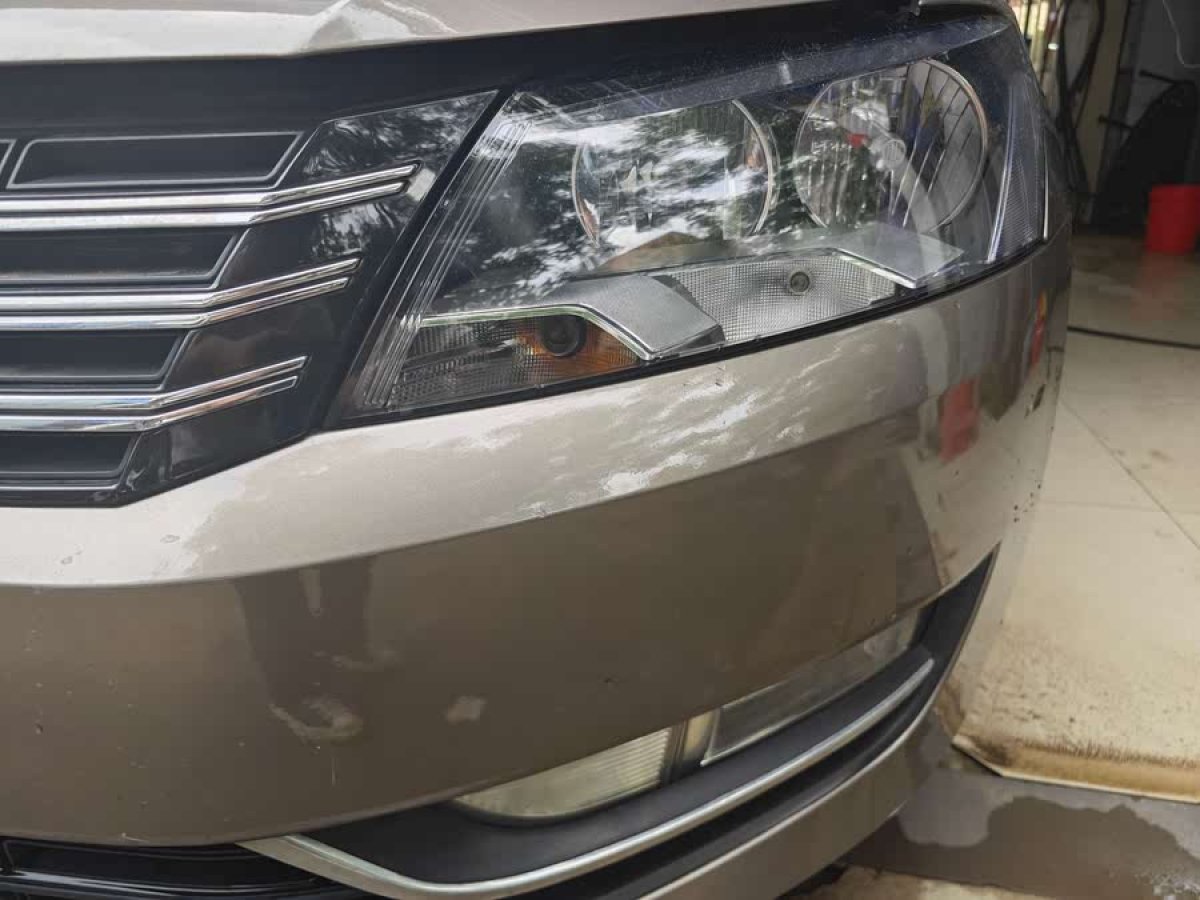 大眾 帕薩特  2015款 1.8TSI DSG尊榮版圖片